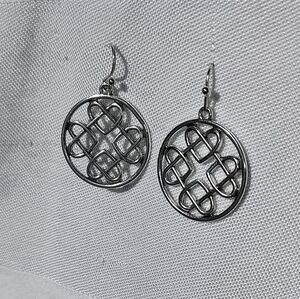 Celtic Silver Tone Round Heart Knots Dangle Earrings